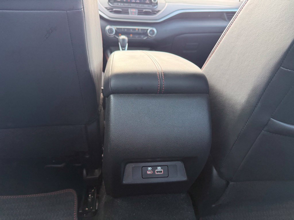 Used 2025 Nissan Altima 2.5 SR FWD image 25
