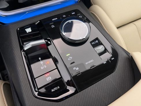 Used 2026 BMW X3 M50 w/ Premium Package image 19