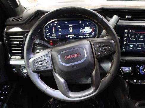 Used 2024 GMC Sierra 2500 AT4 w/ Technology Package image 16