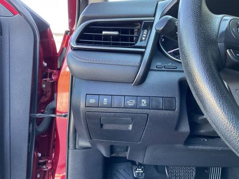 Used 2019 Toyota Camry LE w/ Audio Package FWD image 16