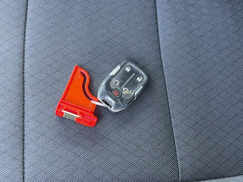 Used 2019 Chevrolet Silverado 1500 LT w/ All-Star Edition image 29