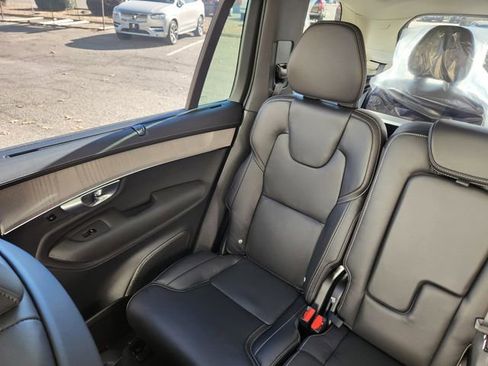 New 2026 Volvo XC90 B6 Ultra w/ Protection Package image 13