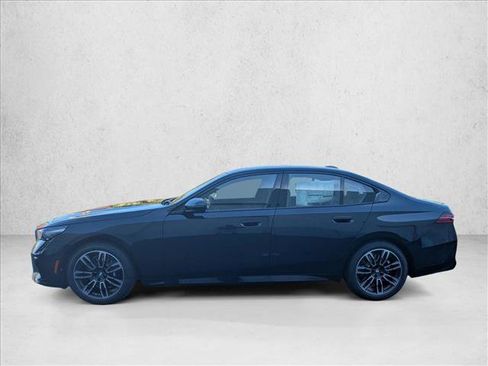 New 2027 BMW 530i xDrive w/ M Sport Package AWD/4WD image 6