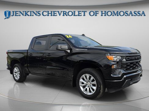 New 2026 Chevrolet Silverado 1500 Custom AWD/4WD image 1