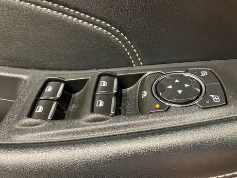 Used 2021 Ford Edge Titanium AWD/4WD image 32