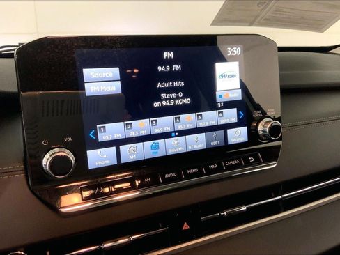 Used 2024 Mitsubishi Outlander SE image 6