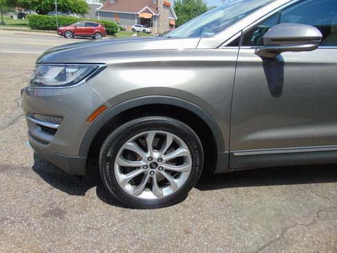 Used 2017 Lincoln MKC Select AWD/4WD image 11