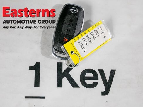 Used 2025 Nissan Kicks S AWD/4WD image 24
