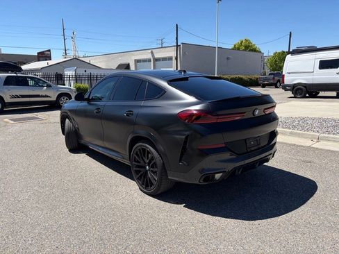 Used 2025 BMW X6 xDrive40i w/ Executive Package AWD/4WD image 2