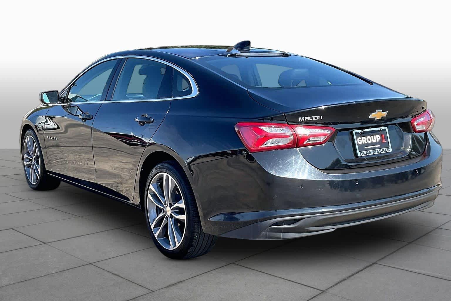 Used 2024 Chevrolet Malibu LT FWD image 12