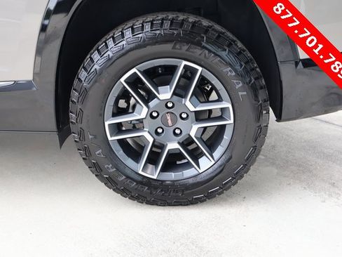 New 2026 GMC Terrain AT4 w/ Convenience Package III image 9