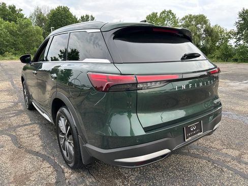 Certified 2026 INFINITI QX60 Luxe w/ Cargo Package AWD/4WD image 5