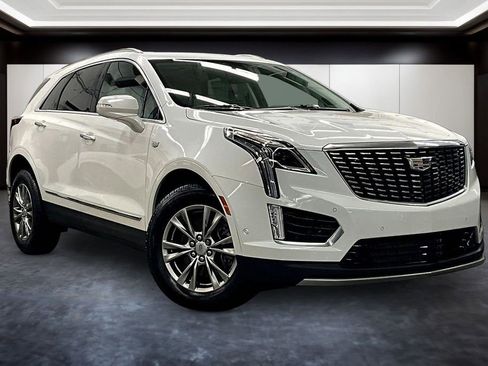 Certified 2023 Cadillac XT5 Premium Luxury w/ Technology Package AWD/4WD image 1