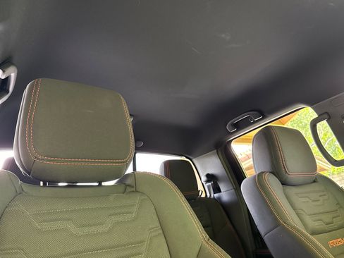 Used 2025 Nissan Frontier PRO-4X w/ Pro Convenience Package AWD/4WD image 19