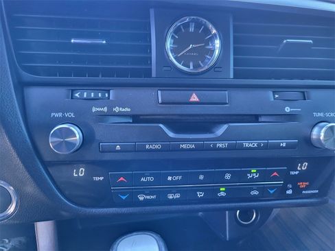 Used 2017 Lexus RX 350 AWD image 25