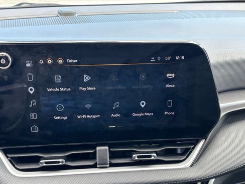 Used 2025 Chevrolet Equinox LT FWD image 16