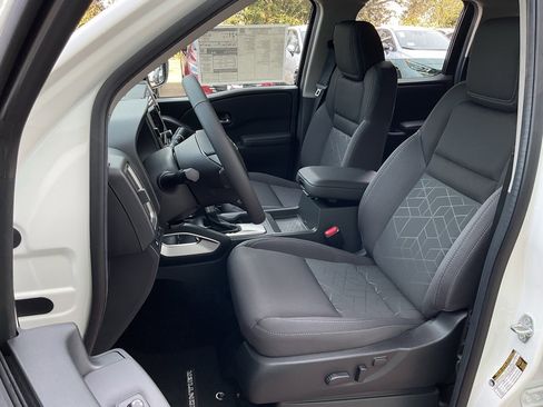 New 2026 Nissan Frontier SV image 13