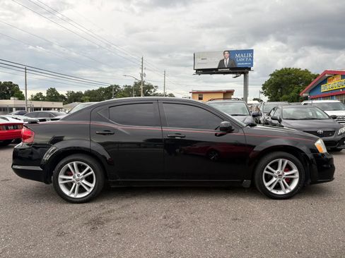 Used 2012 Dodge Avenger SXT Plus FWD image 5