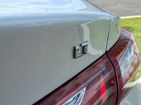 Used 2022 Chevrolet Malibu LT FWD image 23