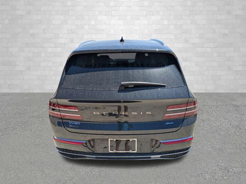 Used 2025 Genesis GV80 2.5T Select image 3