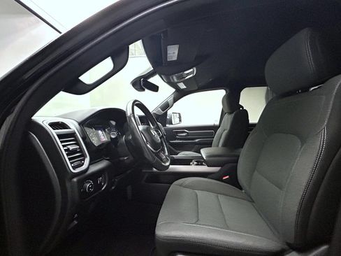 Used 2023 RAM 1500 Big Horn AWD/4WD image 10