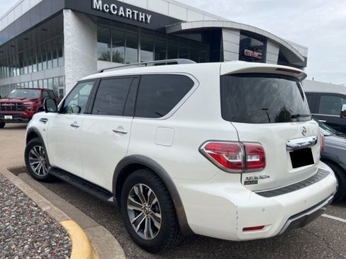Used 2019 Nissan Armada SL w/ Premium Package AWD/4WD image 4