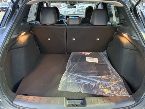 New 2026 Nissan Kicks SR w/ Cold Weather Package image 27