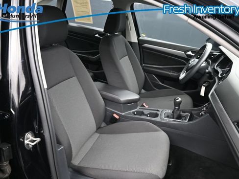 Used 2019 Volkswagen Jetta S FWD image 12