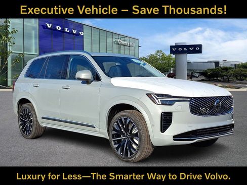 Certified 2026 Volvo XC90 B6 Plus w/ Protection Package Premier AWD/4WD image 1