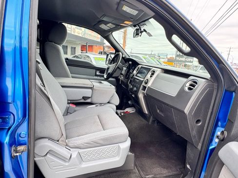 Used 2012 Ford F150 XLT w/ XLT Chrome Pkg image 9