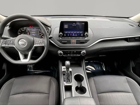 Used 2022 Nissan Altima 2.5 SV FWD image 7