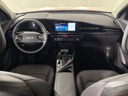 New 2026 Kia Niro EX FWD image 33