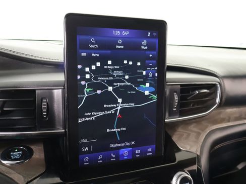 Used 2021 Ford Explorer Platinum w/ Equipment Group 601A image 7