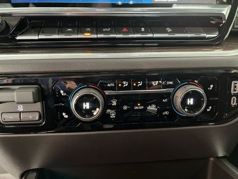 New 2026 Chevrolet Silverado 1500 LT Trail Boss w/ Convenience Package II image 18