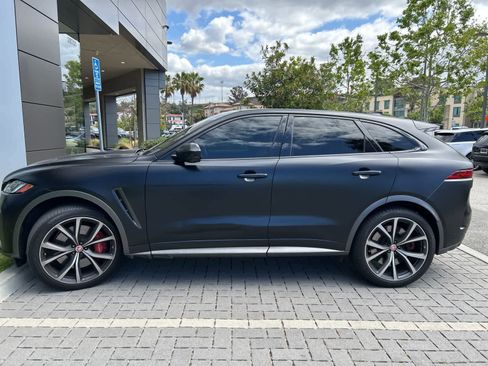 Used 2021 Jaguar F-PACE SVR AWD/4WD image 9