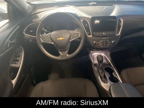 Used 2024 Chevrolet Malibu LT FWD image 5