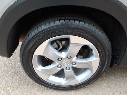 Used 2022 Honda HR-V LX image 8
