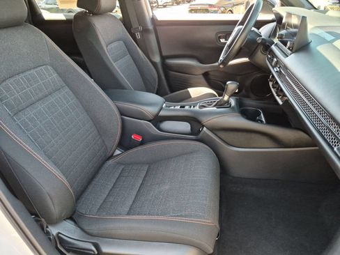 Used 2023 Honda HR-V Sport image 29