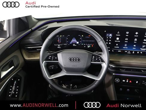 Certified 2025 Audi Q5 Premium w/ Convenience Package AWD/4WD image 31