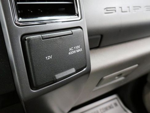 Used 2020 Ford F250 XLT image 33