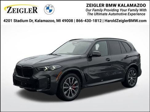 New 2026 BMW X5 xDrive40i w/ M Sport Package image 1