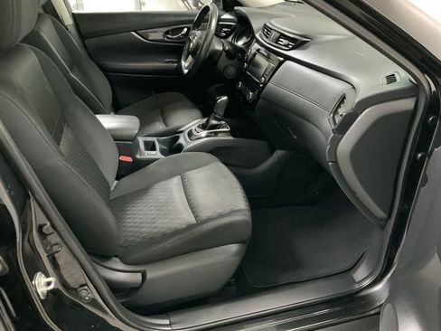 Used 2018 Nissan Rogue SV w/ Premium Package AWD/4WD image 23