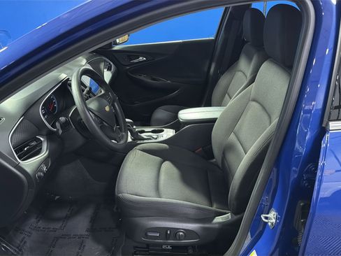 Used 2023 Chevrolet Malibu LT FWD image 25