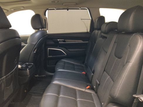 Used 2020 Kia Telluride EX AWD/4WD image 18
