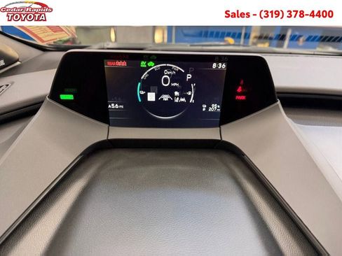 New 2026 Toyota Prius Plug-In Hybrid image 15