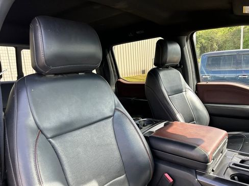 Used 2021 Ford F150 Lariat w/ Equipment Group 502A High image 12