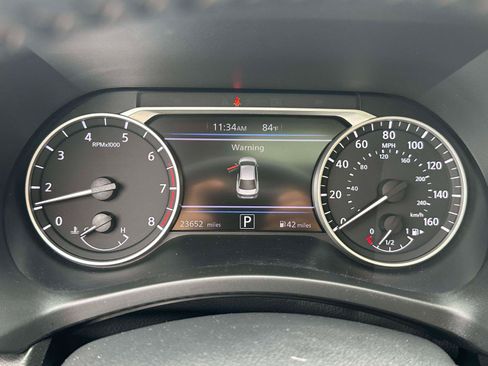 Used 2023 Nissan Sentra SV w/ SV Premium Package FWD image 26