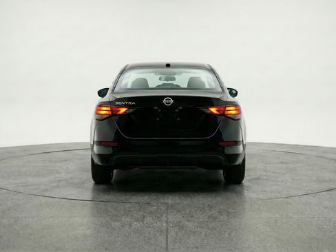 Used 2025 Nissan Sentra SV FWD image 7