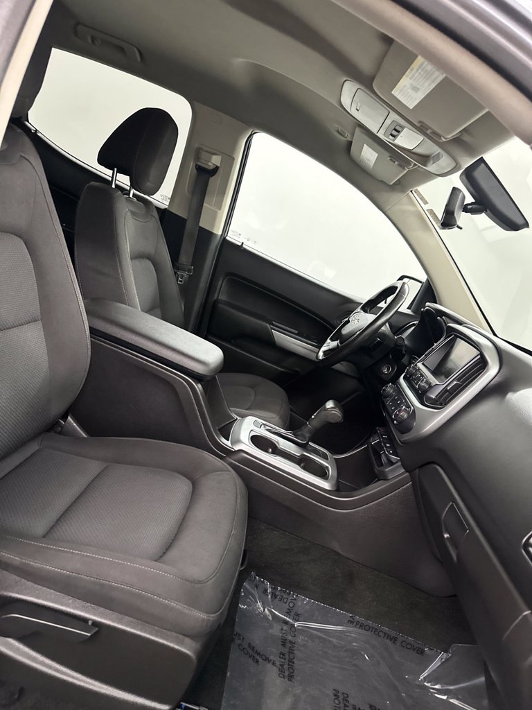 Used 2016 Chevrolet Colorado LT w/ LT Convenience Package AWD/4WD image 35