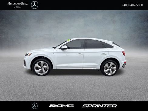 Used 2022 Audi Q5 2.0T Prestige w/ Prestige Package image 2